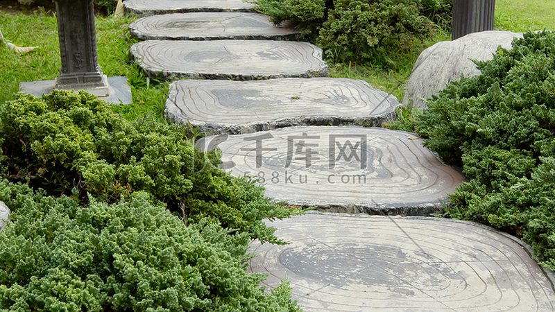 轻型屋顶绿化基质材质分类解析